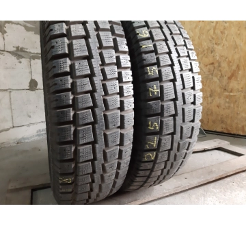 Шини на авто в хорошому стані Cooper Discover Snow Groove шириною 225 висотою 75 радіусом R 16 низькі ціни