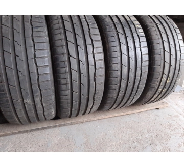 Шини на авто в хорошому стані Hankook Ventus S1 EVO 3    /  шириною 235 висотою 45 радіусом R 18 низькі ціни