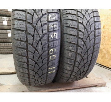 Шини на авто в хорошому стані Dunlop SP Winter Sport 3D       шириною 215 висотою 60 радіусом R 17 низькі ціни