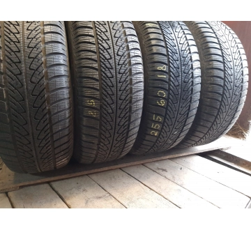 Шини на авто в хорошому стані Good Year Ultra Grip 8 Perfomance   .  шириною 255 висотою 60 радіусом R 18 низькі ціни