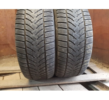 Шини на авто в хорошому стані Dunlop Winter Sport 5  шириною 235 висотою 55 радіусом R 17 низькі ціни