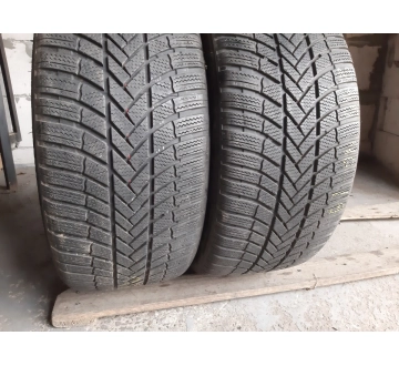 Шини на авто в хорошому стані Bridgestone Blizzak LM-005    .    … шириною 245 висотою 45 радіусом R 19 низькі ціни