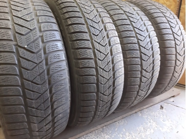 Шини на авто в хорошому стані Pireli Sottozero 3 шириною 215 висотою 55 радіусом R 17 низькі ціни