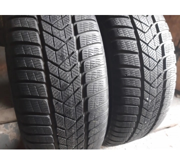 Шини на авто в хорошому стані Pirelli Sotozero 3    .    шириною 225 висотою 45 радіусом R 19 низькі ціни