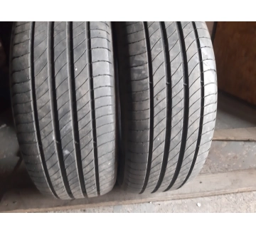 Шини на авто в хорошому стані Michelin Primacy 4  .  шириною 205 висотою 60 радіусом R 16 низькі ціни
