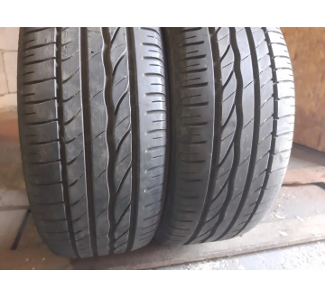Шини на авто в хорошому стані Bridgestone Turanza ER 300    шириною 215 висотою 55 радіусом R 16 низькі ціни