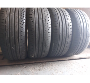 Шини на авто в хорошому стані Bridgestone Turanza T001       шириною 225 висотою 55 радіусом R 17 низькі ціни