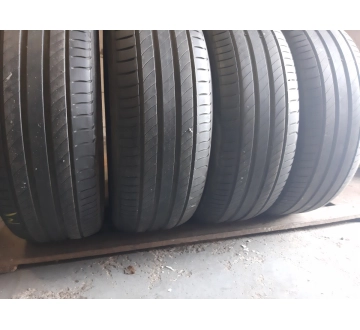 Шини на авто в хорошому стані Michelin Primacy 4 .    шириною 225 висотою 60 радіусом R 17 низькі ціни