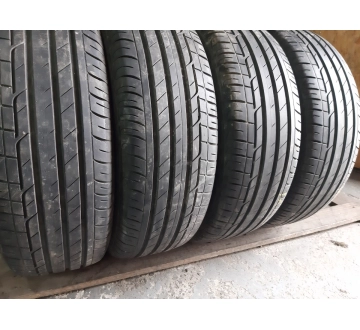 Шини на авто в хорошому стані Bridgestone Turanza T001…     шириною 215 висотою 60 радіусом R 16 низькі ціни