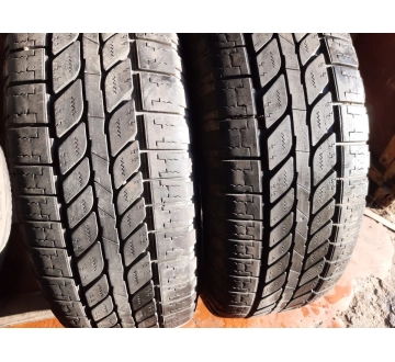 Шини на авто в хорошому стані Michelin Sytichrone   шириною 215 висотою 65 радіусом R 16 низькі ціни