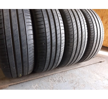 Уживані шини з Європи Michelin Primacy 3 . 215/55 R 17 Шини на авто в хорошому стані Michelin Primacy 3 . шириною 215 висотою 55 радіусом R 17 низькі ціни