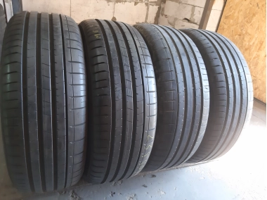 Шини на авто в хорошому стані Pirelli P zero шириною 235 висотою 50 радіусом R 20 низькі ціни