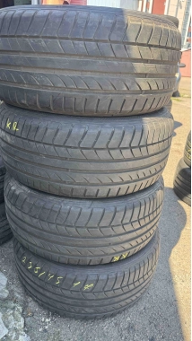 Шини на авто в хорошому стані Dunlop SP Sport Maxx RT шириною 235 висотою 45 радіусом R 17 низькі ціни