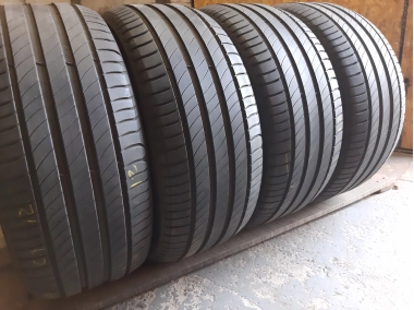 Шини на авто в хорошому стані Michelin Primacy 4   .   шириною 245 висотою 45 радіусом R 17 низькі ціни