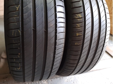 Шини на авто в хорошому стані Michelin Primacy 4   .   шириною 235 висотою 55 радіусом R 17 низькі ціни