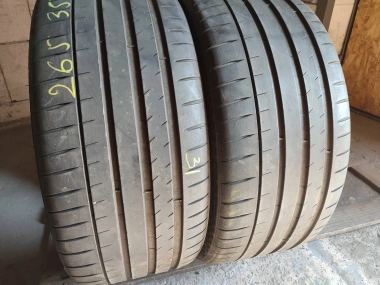 Шини на авто в хорошому стані Michelin Pilot Sport 4s шириною 265 висотою 35 радіусом R 21 низькі ціни