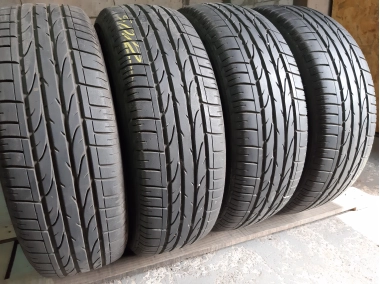 Шини на авто в хорошому стані Bridgestone Dueler H/P Sport  … шириною 215 висотою 65 радіусом R 16 низькі ціни