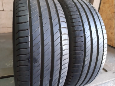 Шини на авто в хорошому стані Michelin Primacy 4    . шириною 215 висотою 55 радіусом R 16 низькі ціни