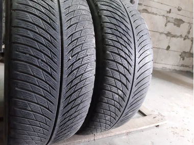 Уживані шини з Європи Michelin Pilot Alpin 5 Suv 255/50 R 19 Шини на авто в хорошому стані Michelin Pilot Alpin 5 Suv шириною 255 висотою 50 радіусом R 19 низькі ціни