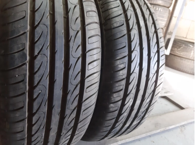 Уживані шини з Європи Firestone TZ 300D 205/55 R 16 Шини на авто в хорошому стані Firestone TZ 300D шириною 205 висотою 55 радіусом R 16 низькі ціни