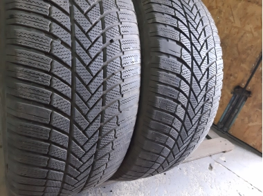 Уживані шини з Європи Bridgestone Blizzak- LM 005 265/50 R 20 Шини на авто в хорошому стані Bridgestone Blizzak- LM 005 шириною 265 висотою 50 радіусом R 20 низькі ціни