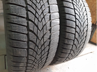 Шини на авто в хорошому стані Dunlop SP Winter Sport 4D   .    . шириною 255 висотою 50 радіусом R 19 низькі ціни