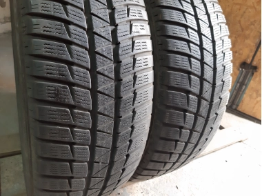 Уживані шини з Європи Falken HS 449 EuroWinter . . . 225/55 R 19 Шини на авто в хорошому стані Falken HS 449 EuroWinter . . . шириною 225 висотою 55 радіусом R 19 низькі ціни