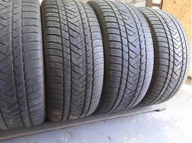 Шини на авто в хорошому стані Pirelli Scorpion Winter   шириною 285 висотою 45 радіусом R 20 низькі ціни