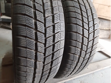 Уживані шини з Європи Barum Polaris 3 205/55 R 16 Шини на авто в хорошому стані Barum Polaris 3 шириною 205 висотою 55 радіусом R 16 низькі ціни