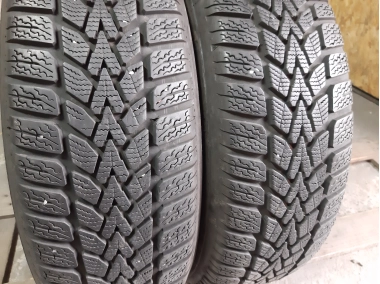Шини на авто в хорошому стані Dunlop Winter Response 2 шириною 195 висотою 65 радіусом R 15 низькі ціни