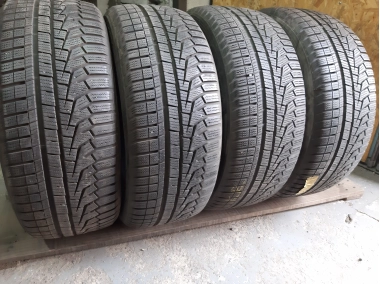 Уживані шини з Європи Hankook Winter I Cept Evo 2 . . . 225/50 R 17 Шини на авто в хорошому стані Hankook Winter I Cept Evo 2 . . . шириною 225 висотою 50 радіусом R 17 низькі ціни