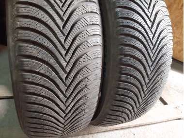 Шини на авто в хорошому стані Michelin Alpin 5   . шириною 205 висотою 55 радіусом R 17 низькі ціни