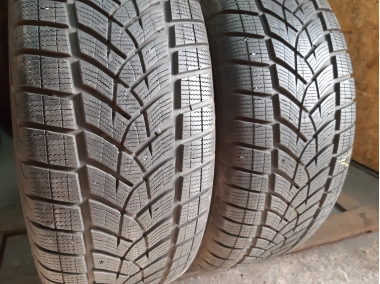Шини на авто в хорошому стані Good Year Ultra Grip      .   . шириною 265 висотою 60 радіусом R 18 низькі ціни