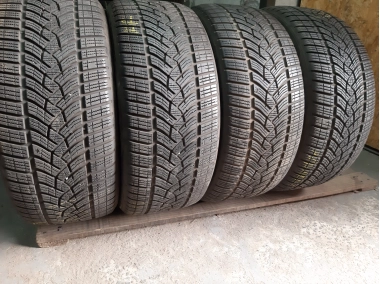 Шини на авто в хорошому стані GoodYear Ultra Grip Performance .  . шириною 245 висотою 45 радіусом R 18 низькі ціни