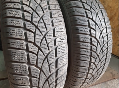 Шини на авто в хорошому стані Dunlop SP Winter Sport 3D      . шириною 235 висотою 60 радіусом R 18 низькі ціни
