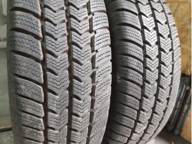 Шини на авто в хорошому стані Semperit Van-Grip 2 шириною 205 висотою 75 радіусом R 16C низькі ціни