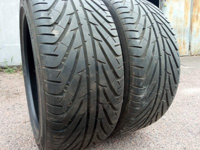 Уживані шини з Європи Ventus Sport K104 255/45 R 18 Шини на авто в хорошому стані Ventus Sport K104 шириною 255 висотою 45 радіусом R 18 низькі ціни