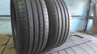 Уживані шини з Європи Dunlop SportMaxx RT2 255/45 R 18 Шини на авто в хорошому стані Dunlop SportMaxx RT2 шириною 255 висотою 45 радіусом R 18 низькі ціни