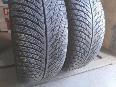Уживані шини з Європи Michelin Pilot Alpin5 235/50 R 18 Шини на авто в хорошому стані Michelin Pilot Alpin5 шириною 235 висотою 50 радіусом R 18 низькі ціни