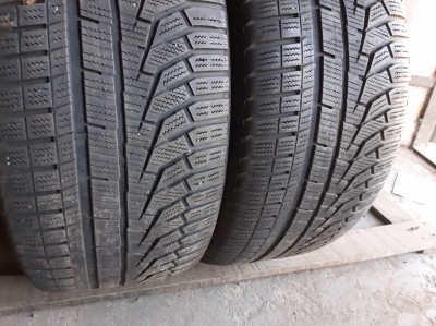 Уживані шини з Європи Hankook Winter I cept evo 2 255/45 R 18 Шини на авто в хорошому стані Hankook Winter I cept evo 2 шириною 255 висотою 45 радіусом R 18 низькі ціни