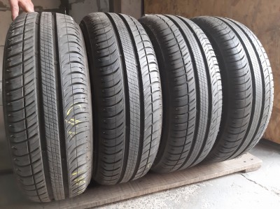 Шини на авто в хорошому стані Michelin Energy Saver   шириною 175 висотою 65 радіусом R 14 низькі ціни