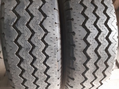 Уживані шини з Європи Michelin XC Camping 215/75 R 16C Шини на авто в хорошому стані Michelin XC Camping шириною 215 висотою 75 радіусом R 16C низькі ціни