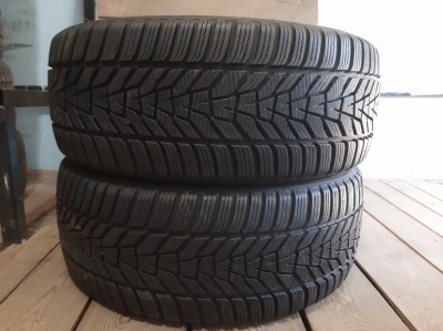 Уживані шини з Європи Hankook Winter I Cept Evo3 225/45 R 18 Шини на авто в хорошому стані Hankook Winter I Cept Evo3 шириною 225 висотою 45 радіусом R 18 низькі ціни
