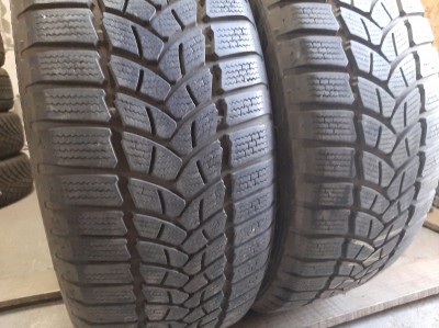 Уживані шини з Європи Firestone WinterHawk 3 225/55 R 17 Шини на авто в хорошому стані Firestone WinterHawk 3 шириною 225 висотою 55 радіусом R 17 низькі ціни
