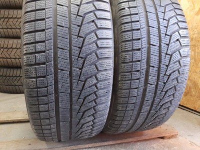 Уживані шини з Європи Hankook Winter i*cept evo 2 275/45 R 20 Шини на авто в хорошому стані Hankook Winter i*cept evo 2 шириною 275 висотою 45 радіусом R 20 низькі ціни
