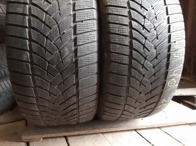 Уживані шини з Європи Good Year Ultra Grip Perfomance . 275/40 R 20 Шини на авто в хорошому стані Good Year Ultra Grip Perfomance . шириною 275 висотою 40 радіусом R 20 низькі ціни