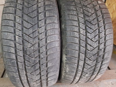Уживані шини з Європи Pirelli Scorpion Winter 275/40 R 20 Шини на авто в хорошому стані Pirelli Scorpion Winter шириною 275 висотою 40 радіусом R 20 низькі ціни