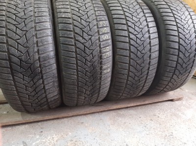 Уживані шини з Європи Dunlop Winter Sport 5 … 245/45 R 17 Шини на авто в хорошому стані Dunlop Winter Sport 5 … шириною 245 висотою 45 радіусом R 17 низькі ціни