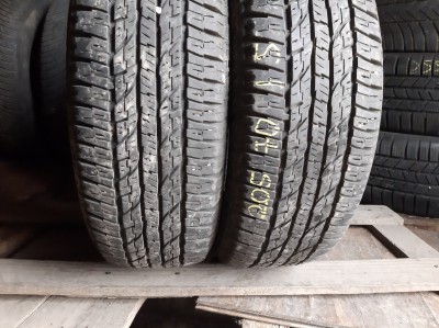 Уживані шини з Європи Yokohama Geolendar A/T 205/70 R 15 Шини на авто в хорошому стані Yokohama Geolendar A/T шириною 205 висотою 70 радіусом R 15 низькі ціни