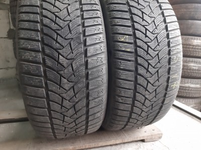 Уживані шини з Європи Dunlop Winter Sport 5 245/45 R 17 Шини на авто в хорошому стані Dunlop Winter Sport 5 шириною 245 висотою 45 радіусом R 17 низькі ціни